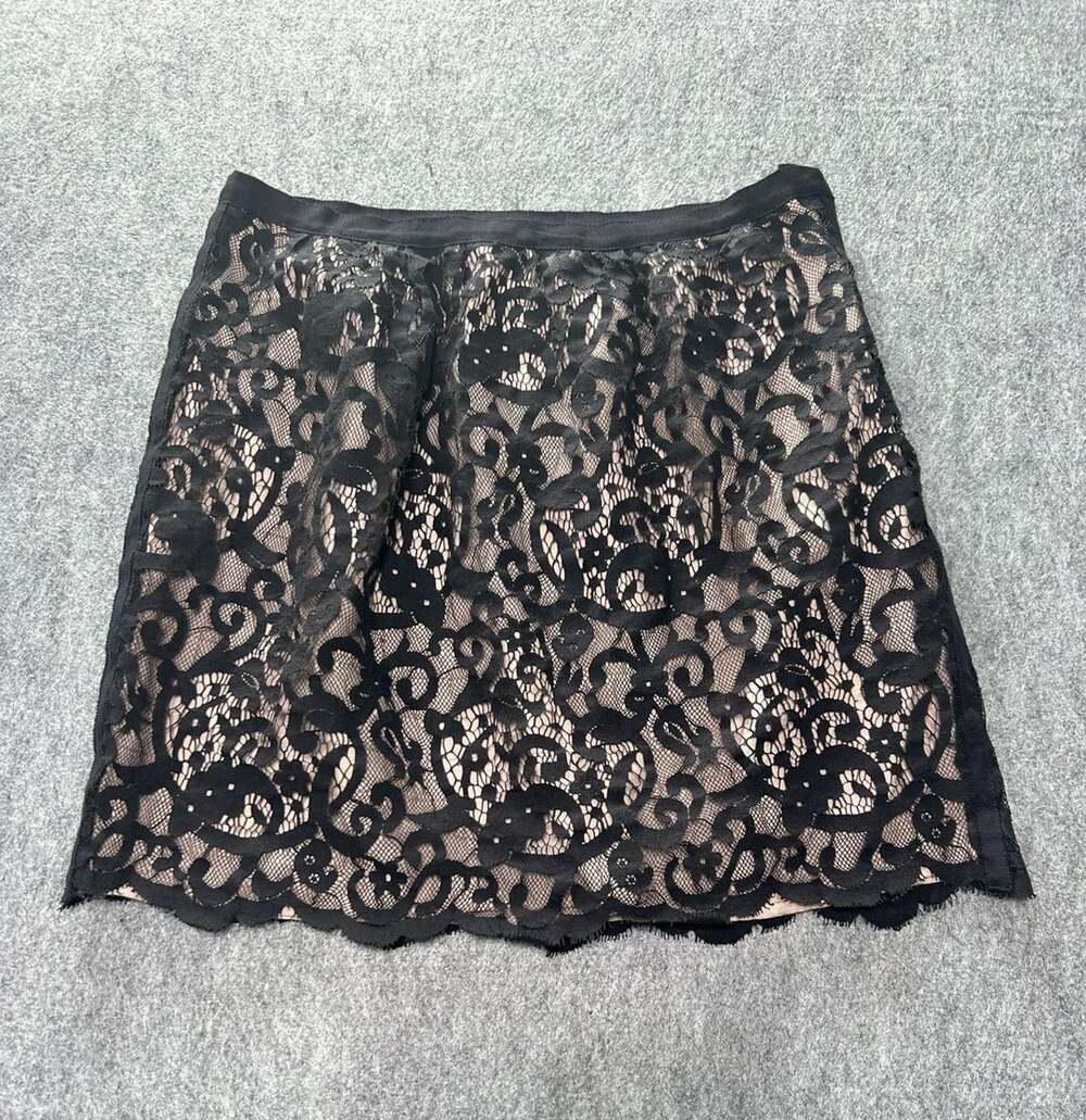 Ann Taylor LOFT Black Lace Over Nude Mini Skirt Size 0